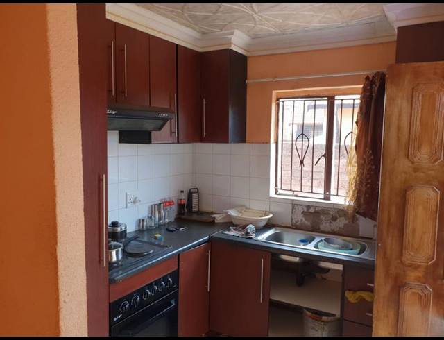 3 BEDROOM HOUSE FOR SALE IN SOSHANGUVE EAST